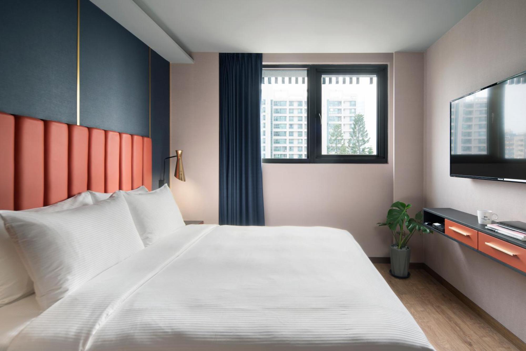 Kindness Day Hotel Tainan Room photo