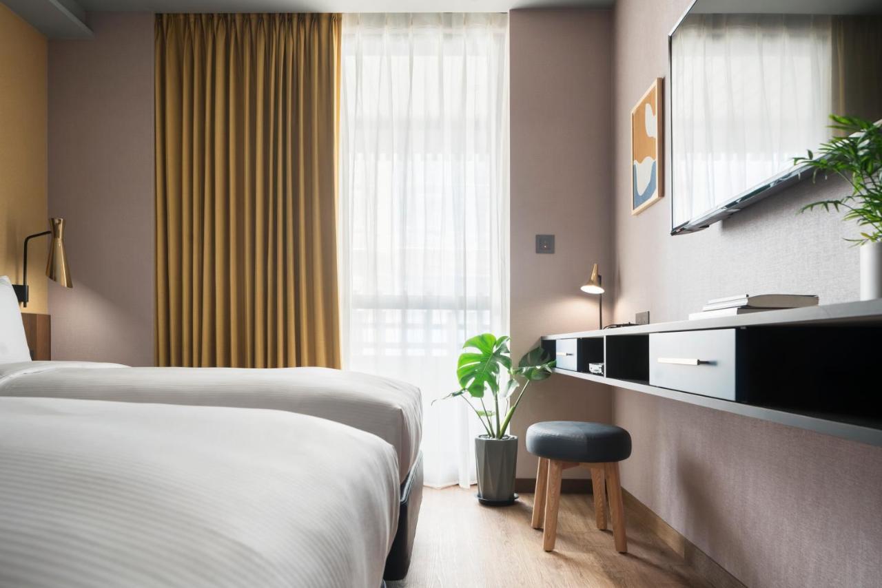 Kindness Day Hotel Tainan Exterior photo